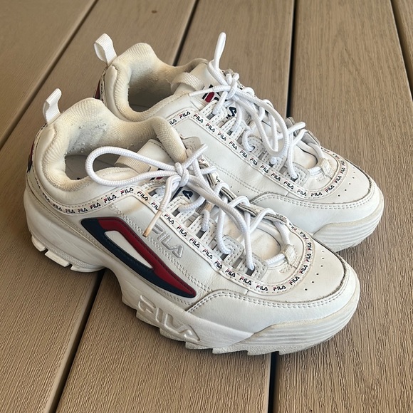 FILA Distributor 2 Repeat Chunky Sneakers - Picture 2 of 5